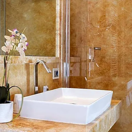Hotel Michelangelo 4*